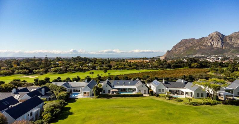 4 Bedroom Property for Sale in Steenberg Estate Western Cape